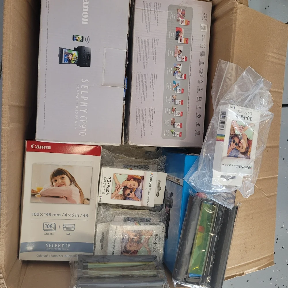 Canon Selfie CP910 compact photo printer New in box